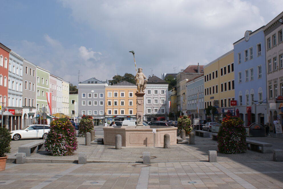 The Dietmar Fountain on the main square in Ried im Innkreis